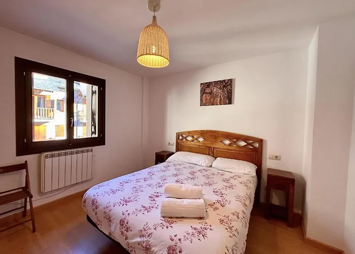 Daire Bpirineos-casa Chuanina *